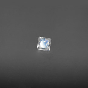 Pierre de lune arc-en-ciel blanc naturelle carré, 0,19 ct, VS