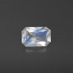 Pierre de lune arc-en-ciel blanc naturelle taille émeraude, 0,47 ct, VS