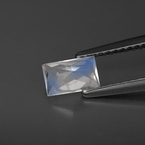 Pierre de lune arc-en-ciel Bleu blanc naturelle Baquette, 0.53 ct, VS