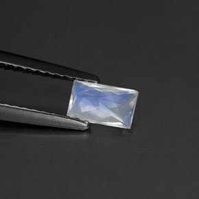 Pierre de lune arc-en-ciel blanc naturelle baguette, 0,42 ct, transparent