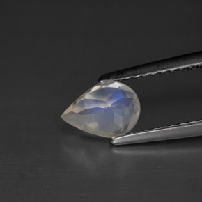 Pierre de lune arc-en-ciel Bleu blanc naturelle En forme de poire, 0.77 ct, VS