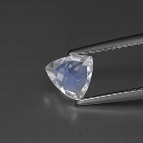 Pierre de lune arc-en-ciel Bleu blanc naturelle Trillion, 0.55 ct, VS