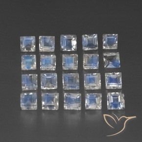 Shop natural 3.37ct Blanc bleuâtre Pierre de lune arc-en-ciel gems, Carré, from Inde at GemSelect. In stock, global shipping!