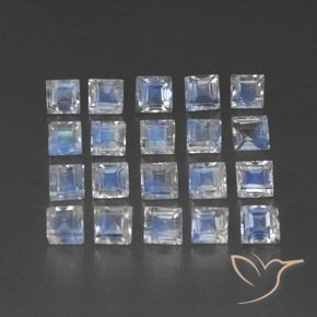Shop natural 2.22ct Blanc bleuâtre Pierre de lune arc-en-ciel gems, Carré, from Inde at GemSelect. In stock, global shipping!