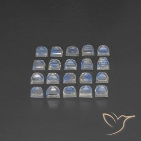 Shop natural 3.33ct Blanc bleuâtre Pierre de lune arc-en-ciel gems, Carré, from Inde at GemSelect. In stock, global shipping!