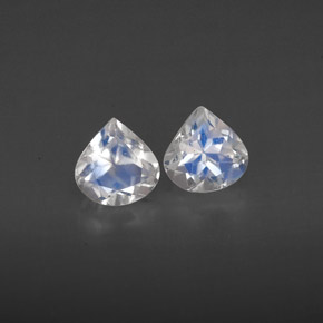 Achetez naturel ct Bleu blanc Pierre de lune arc-en-ciel gems, Transparent, En provenance Inde chez GemSelect. En stock, livraison internationale!