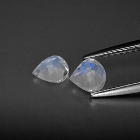 Achetez naturel ct blanc pierre de lune arc-en-ciel gems, transparent, en provenance inde chez gemselect. en stock, livraison internationale!