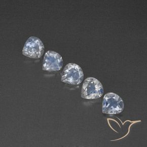 Shop natural 1.86ct Blanc bleuâtre Pierre de lune arc-en-ciel gems, En forme de poire, from Inde at GemSelect. In stock, global shipping!