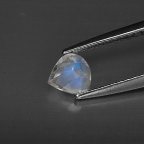 Pierre de lune arc-en-ciel blanc naturelle transparent, 0,30 ct, transparent / translucide