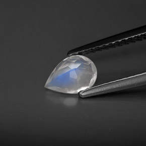 Pierre de lune arc-en-ciel bleue naturelle transparent, 0,52 ct, transparent / translucide
