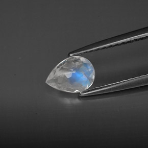 Pierre de lune arc-en-ciel blanc naturelle transparent, 0,43 ct, transparent / translucide