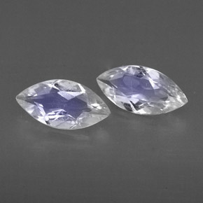 Achetez naturel ct Bleu blanc Pierre de lune arc-en-ciel gems, Transparent, En provenance Inde chez GemSelect. En stock, livraison internationale!