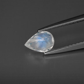 Pierre de lune arc-en-ciel blanc naturelle transparent, 0,57 ct, transparent / translucide