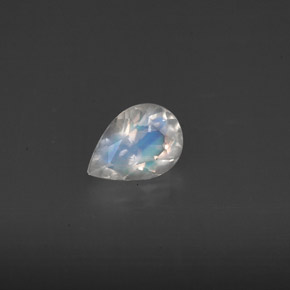 Pierre de lune arc-en-ciel blanc naturelle transparent, 0,59 ct, transparent / translucide