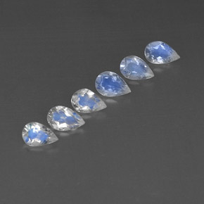 Achetez naturel ct Bleu blanc Pierre de lune arc-en-ciel gems, Transparent, En provenance Inde chez GemSelect. En stock, livraison internationale!