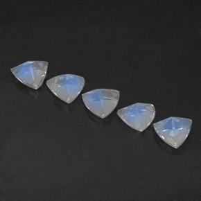 Achetez naturel ct blanc pierre de lune arc-en-ciel gems, transparent, en provenance inde chez gemselect. en stock, livraison internationale!