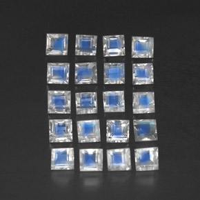 Achetez naturel 3.58ct Blanc bleuâtre Pierre de lune arc-en-ciel gems, Transparent, En provenance Sri Lanka chez GemSelect. En stock, livraison internationale!