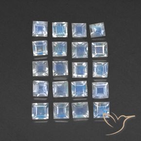 Achetez naturel 2,53ct blanc pierre de lune arc-en-ciel gems, carré, en provenance inde chez gemselect. en stock, livraison internationale!