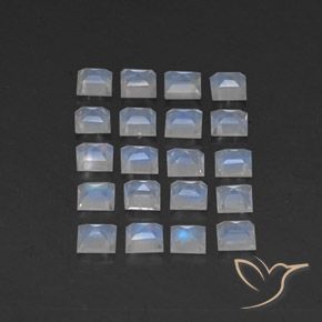 Shop natural 2.73ct Blanc bleuâtre Pierre de lune arc-en-ciel gems, Carré, from Inde at GemSelect. In stock, global shipping!