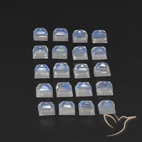 Shop natural 3.36ct Blanc bleuâtre Pierre de lune arc-en-ciel gems, Carré, from Inde at GemSelect. In stock, global shipping!