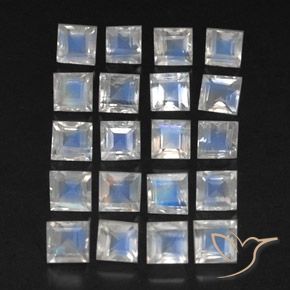 Shop natural 3.54ct Blanc bleuâtre Pierre de lune arc-en-ciel gems, Carré, from Inde at GemSelect. In stock, global shipping!