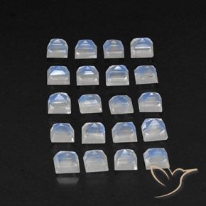 Shop natural 3.54ct Blanc bleuâtre Pierre de lune arc-en-ciel gems, Carré, from Inde at GemSelect. In stock, global shipping!