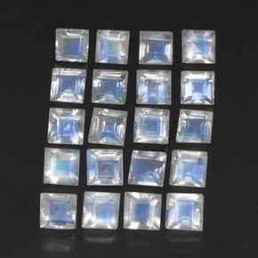 Achetez naturel 3,36ct blanc pierre de lune arc-en-ciel gems, carré, en provenance inde chez gemselect. en stock, livraison internationale!