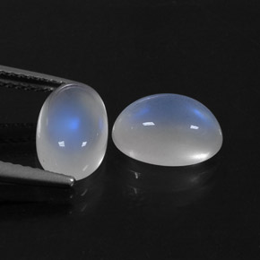 Achetez naturel ct blanc pierre de lune arc-en-ciel gems, coupe ovale, en provenance sri lanka (ceylan) chez gemselect. en stock, livraison internationale!