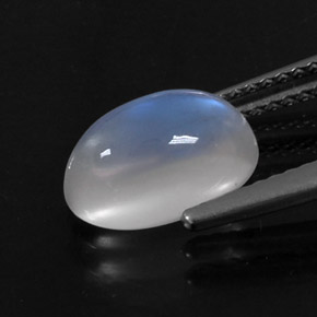Pierre de lune arc-en-ciel blanc naturelle coupe ovale, 2,79 ct, transparent
