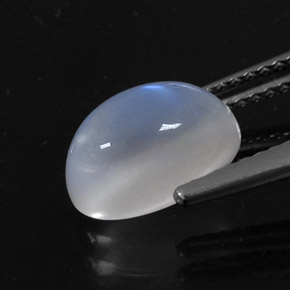Pierre de lune arc-en-ciel blanc naturelle coupe ovale, 2,75 ct, transparent