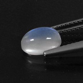 Pierre de lune arc-en-ciel blanc naturelle coupe ovale, 1,41 ct, transparent
