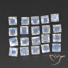 Shop natural 3.61ct Blanc bleuâtre Pierre de lune arc-en-ciel gems, Carré, from Sri Lanka at GemSelect. In stock, global shipping!
