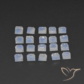 Shop natural 3.61ct Blanc bleuâtre Pierre de lune arc-en-ciel gems, Carré, from Sri Lanka at GemSelect. In stock, global shipping!