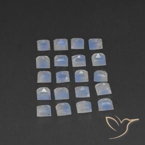 Shop natural 3.33ct Blanc bleuâtre Pierre de lune arc-en-ciel gems, Carré, from Sri Lanka at GemSelect. In stock, global shipping!