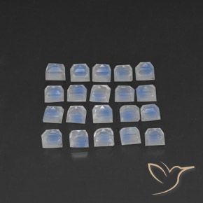 Shop natural 3.74ct Blanc bleuâtre Pierre de lune arc-en-ciel gems, Carré, from Sri Lanka at GemSelect. In stock, global shipping!