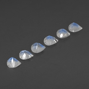 Achetez naturel ct blanc pierre de lune arc-en-ciel gems, en forme de poire, en provenance sri lanka chez gemselect. en stock, livraison internationale!