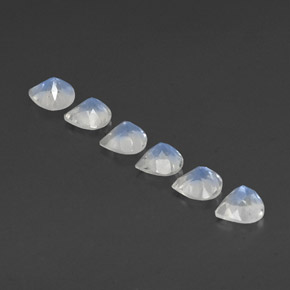 Achetez naturel 2,37ct blanc pierre de lune arc-en-ciel gems, en forme de poire, en provenance sri lanka chez gemselect. en stock, livraison internationale!