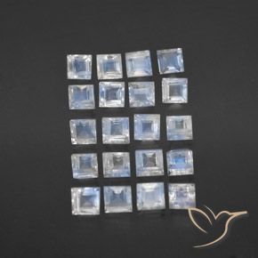 Shop natural 3.38ct Blanc bleuâtre Pierre de lune arc-en-ciel gems, Carré, from Sri Lanka at GemSelect. In stock, global shipping!