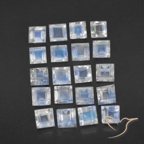 Shop natural 3.45ct Blanc bleuâtre Pierre de lune arc-en-ciel gems, Carré, from Sri Lanka at GemSelect. In stock, global shipping!