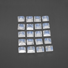 Achetez naturel 2,66ct blanc pierre de lune arc-en-ciel gems, carré, en provenance inde chez gemselect. en stock, livraison internationale!