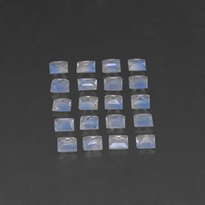 Achetez naturel 2,13ct blanc pierre de lune arc-en-ciel gems, carré, en provenance inde chez gemselect. en stock, livraison internationale!