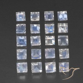 Shop natural 3.69ct Blanc bleuâtre Pierre de lune arc-en-ciel gems, Carré, from Inde at GemSelect. In stock, global shipping!