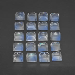 Achetez naturel 3,30ct bleue pierre de lune arc-en-ciel gems, carré, en provenance inde chez gemselect. en stock, livraison internationale!