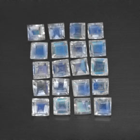 Achetez naturel 2,61ct blanc pierre de lune arc-en-ciel gems, carré, en provenance inde chez gemselect. en stock, livraison internationale!