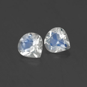 Achetez naturel ct blanc pierre de lune arc-en-ciel gems, en forme de poire, en provenance inde chez gemselect. en stock, livraison internationale!