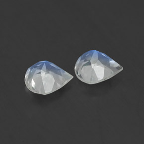 Achetez naturel ct blanc pierre de lune arc-en-ciel gems, en forme de poire, en provenance inde chez gemselect. en stock, livraison internationale!