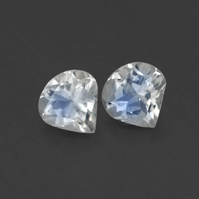Achetez naturel ct blanc pierre de lune arc-en-ciel gems, en forme de poire, en provenance inde chez gemselect. en stock, livraison internationale!