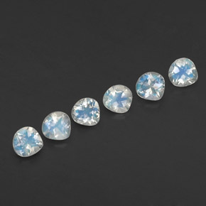 Achetez naturel ct blanc pierre de lune arc-en-ciel gems, en forme de poire, en provenance inde chez gemselect. en stock, livraison internationale!