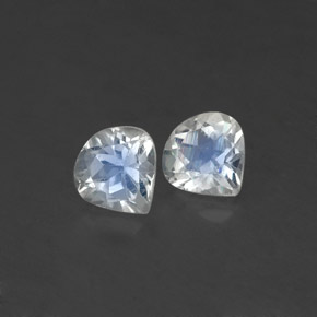Achetez naturel ct blanc pierre de lune arc-en-ciel gems, en forme de poire, en provenance inde chez gemselect. en stock, livraison internationale!