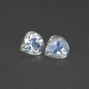 Achetez naturel ct blanc pierre de lune arc-en-ciel gems, en forme de poire, en provenance inde chez gemselect. en stock, livraison internationale!